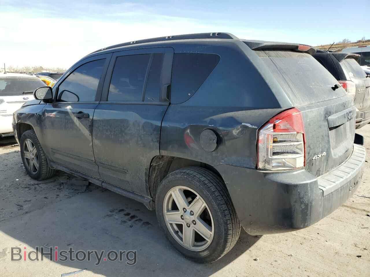 2008 JEEP COMPASS - VIN: 1J8FF47W88D691320 - Photo 2