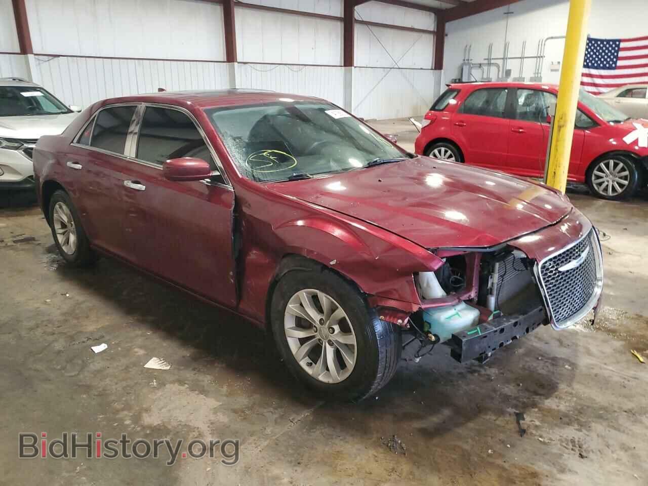 2016 CHRYSLER 300 - VIN: 2C3CCAAG6GH141588 - Фото 4