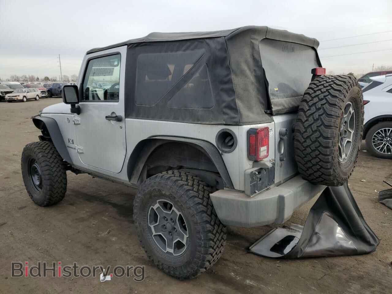 2009 JEEP WRANGLER - VIN: 1J4FA24189L744604 - Фото 2