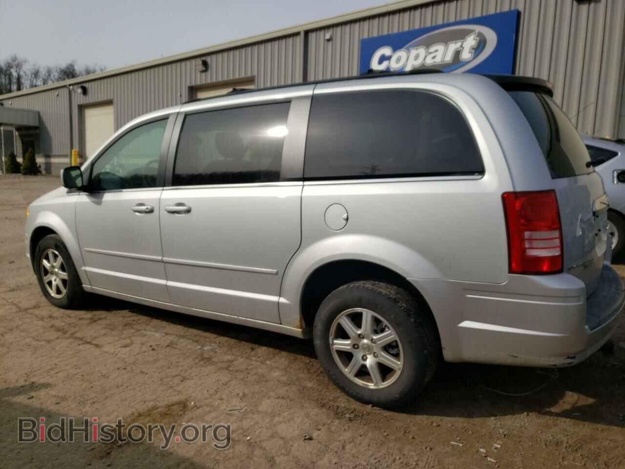 2008 CHRYSLER MINIVAN - VIN: 2A8HR54P28R763547 - Фото 2