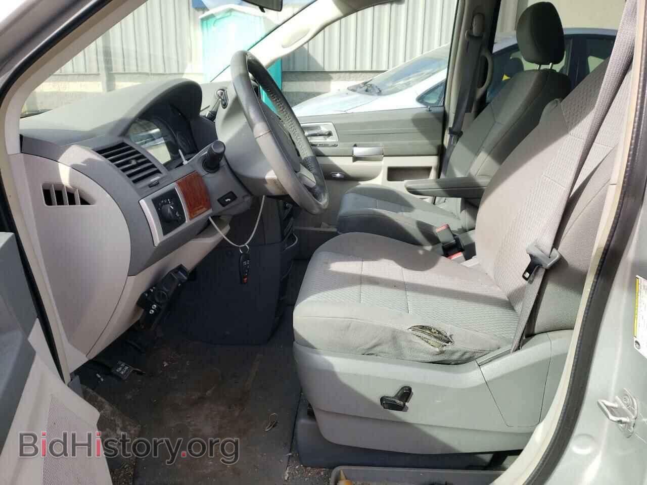 2008 CHRYSLER MINIVAN - VIN: 2A8HR54P28R763547 - Фото 7