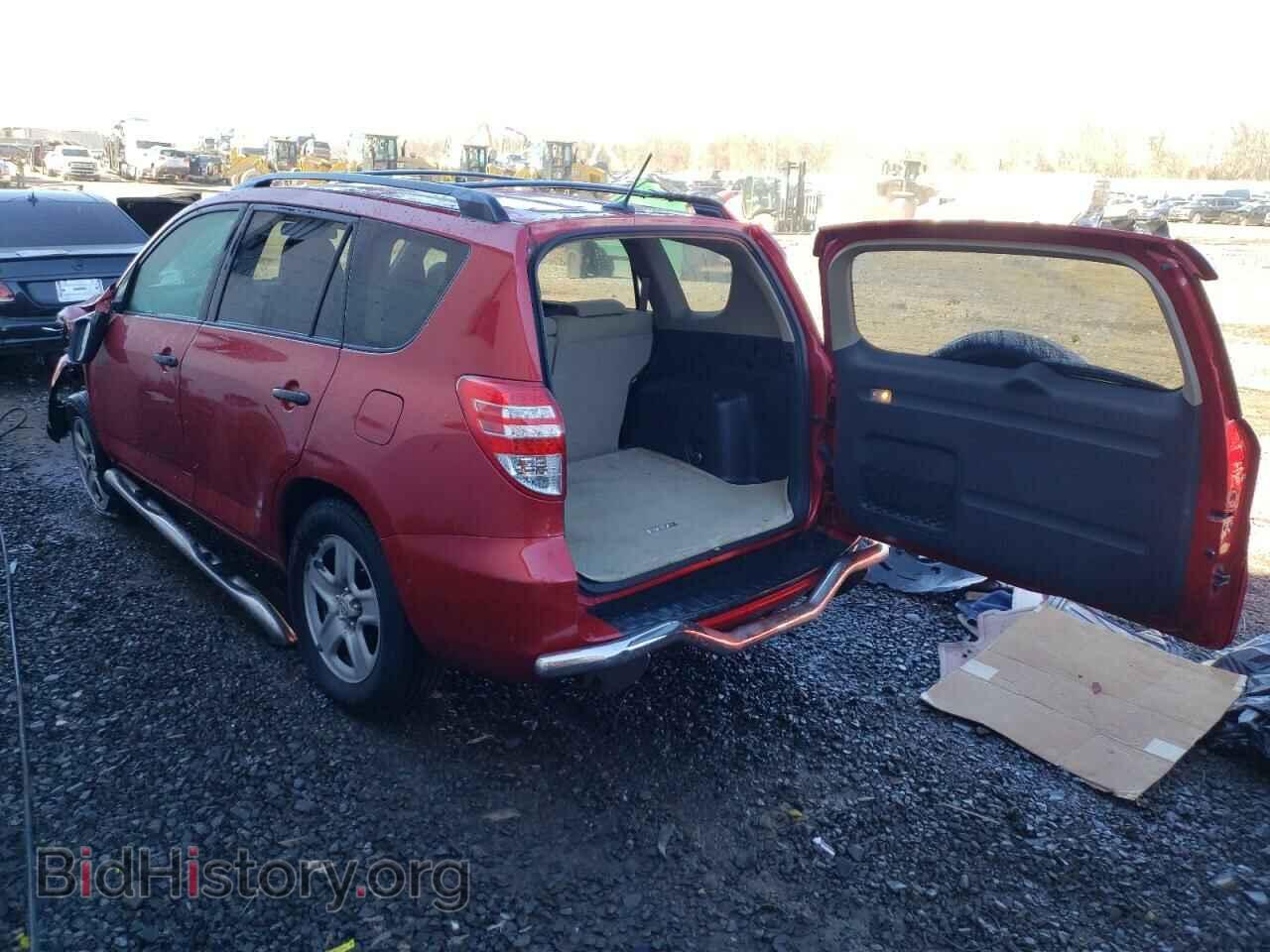2011 TOYOTA RAV4 - VIN: 2T3BF4DV4BW099280 - Фото 2