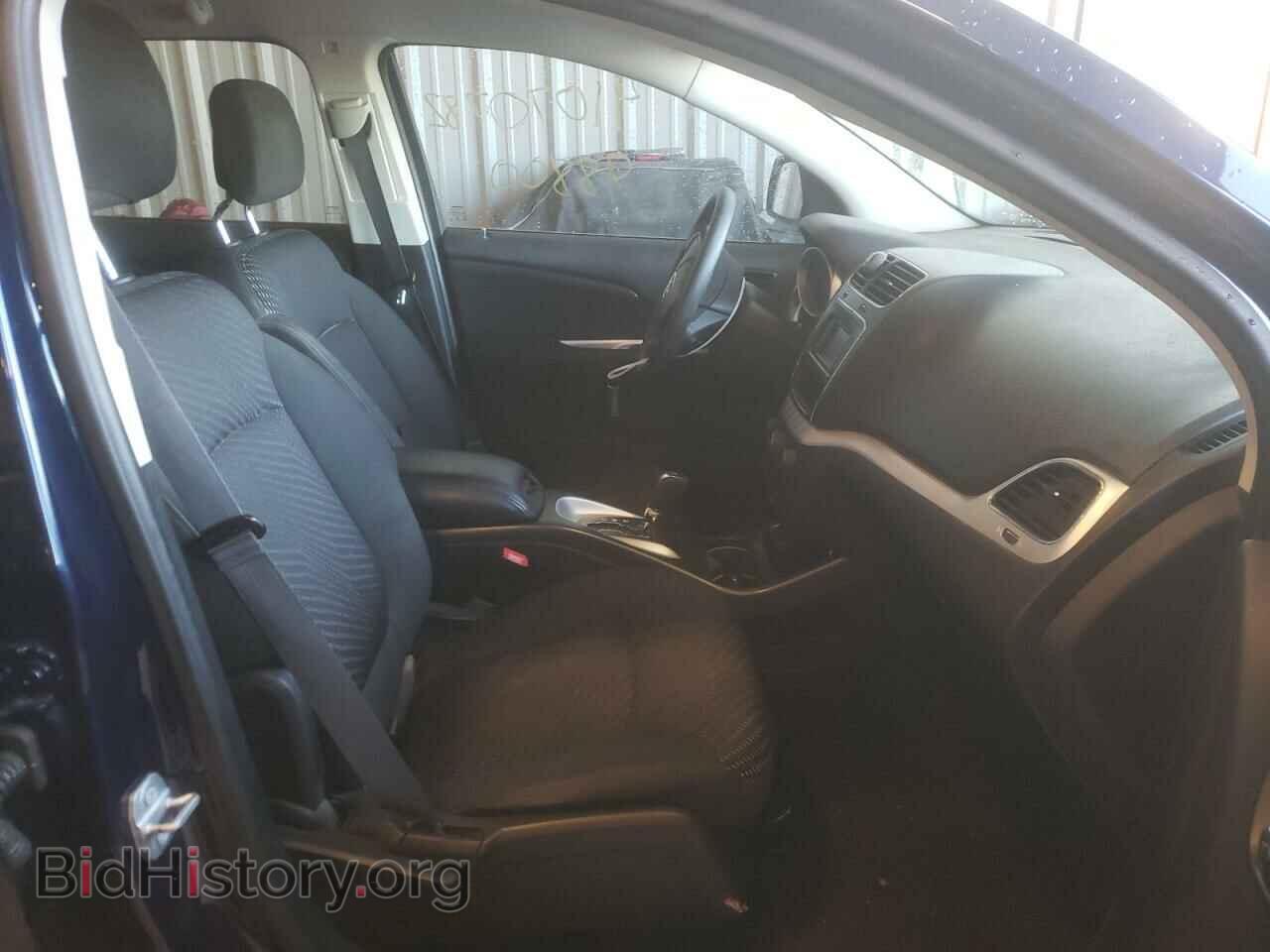 2017 DODGE JOURNEY - VIN: 3C4PDCBGXHT510384 - Фото 5