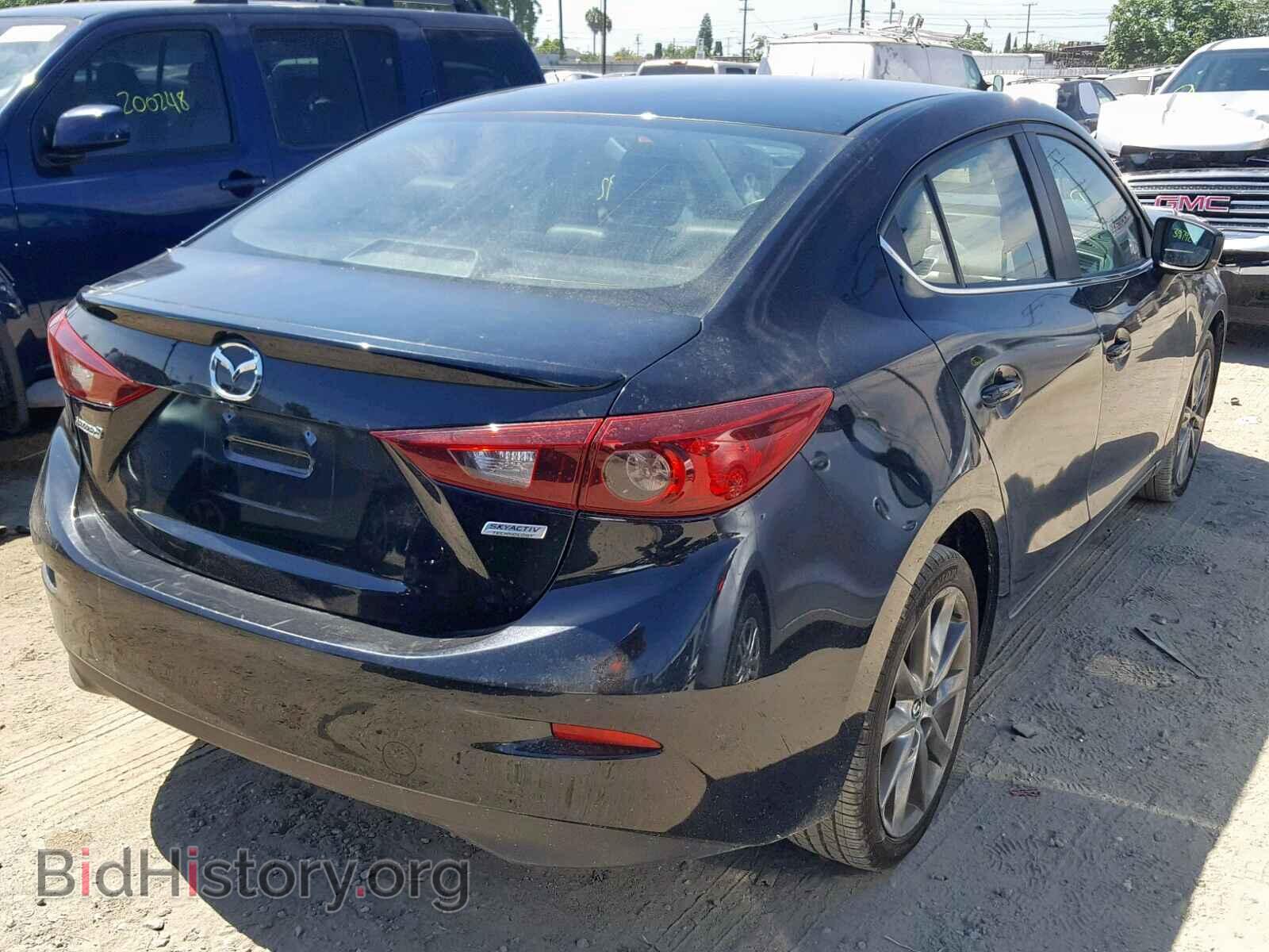 2018 MAZDA 3 - VIN: 3MZBN1V37JM201862 - Фото 4