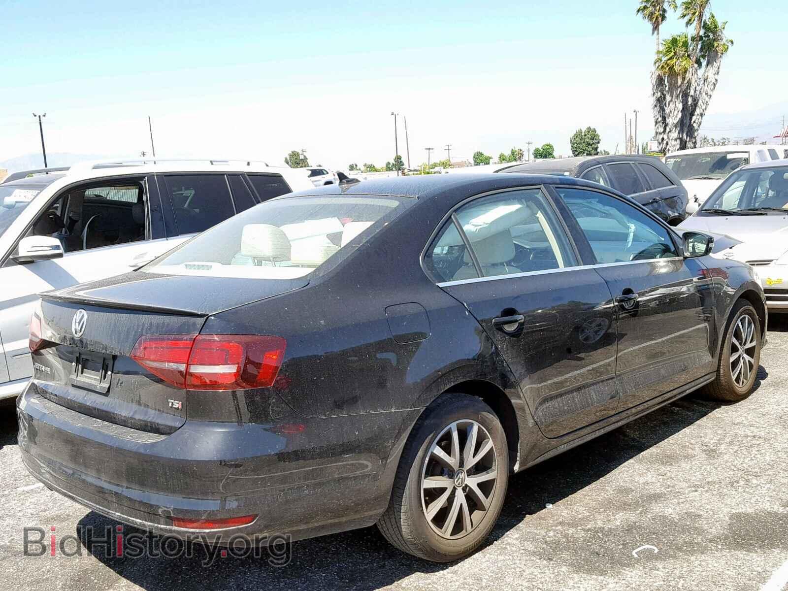 2017 VOLKSWAGEN JETTA - VIN: 3VWDB7AJ7HM355670 - Фото 4