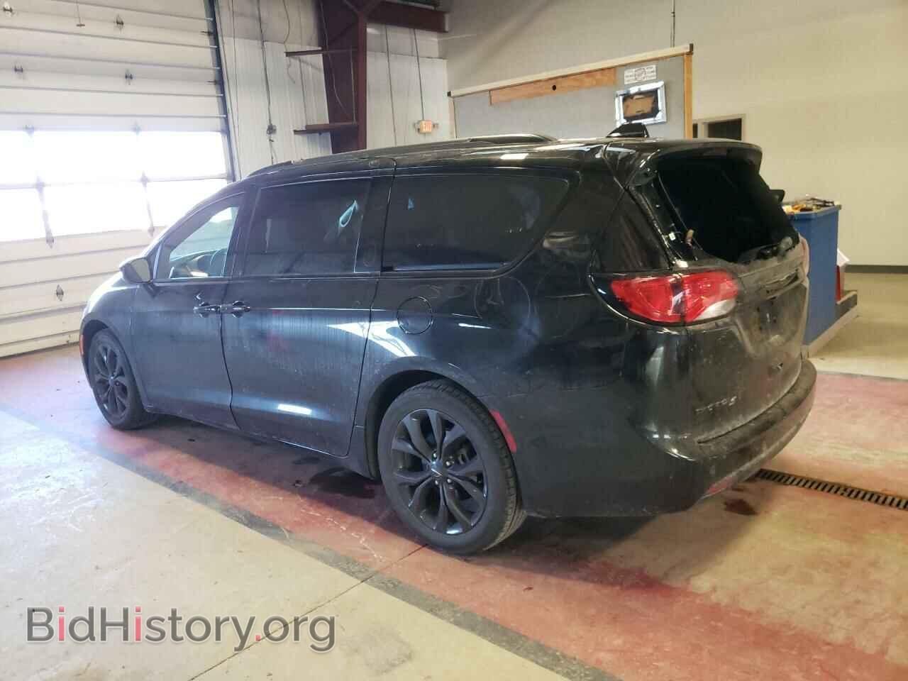 2020 CHRYSLER PACIFICA - VIN: 2C4RC1BGXLR134300 - Photo 2