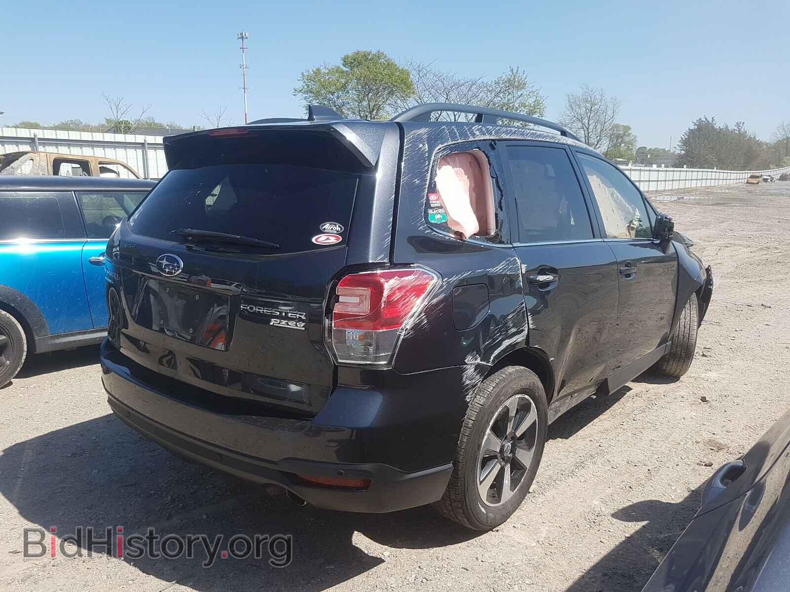 2017 SUBARU FORESTER - VIN: JF2SJARC2HH806137 - Photo 4