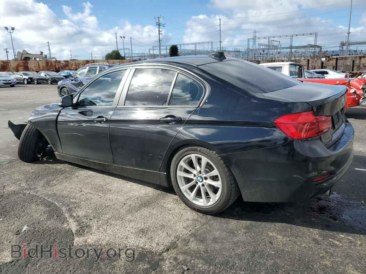 2016 BMW 3 SERIES - VIN: WBA8E1G5XGNT37202 - Фото 2