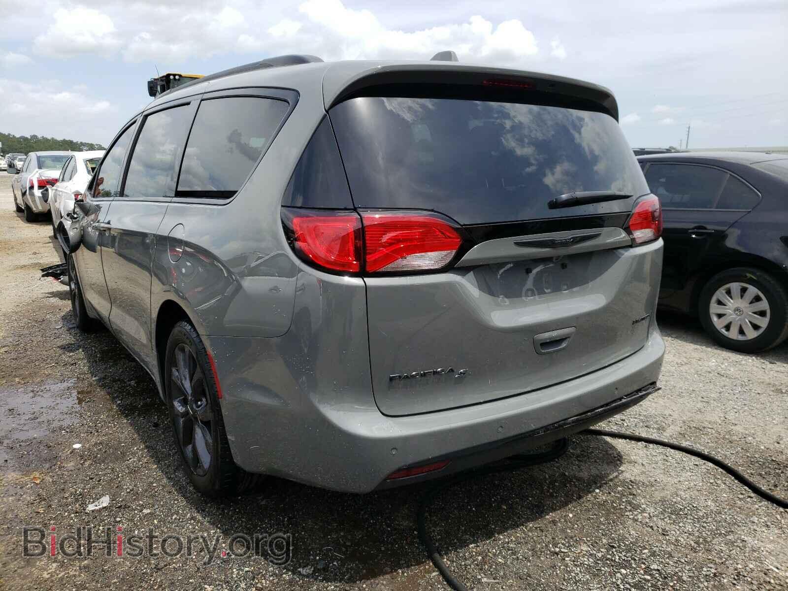 2020 CHRYSLER PACIFICA - VIN: 2C4RC1GG3LR132820 - Фото 3