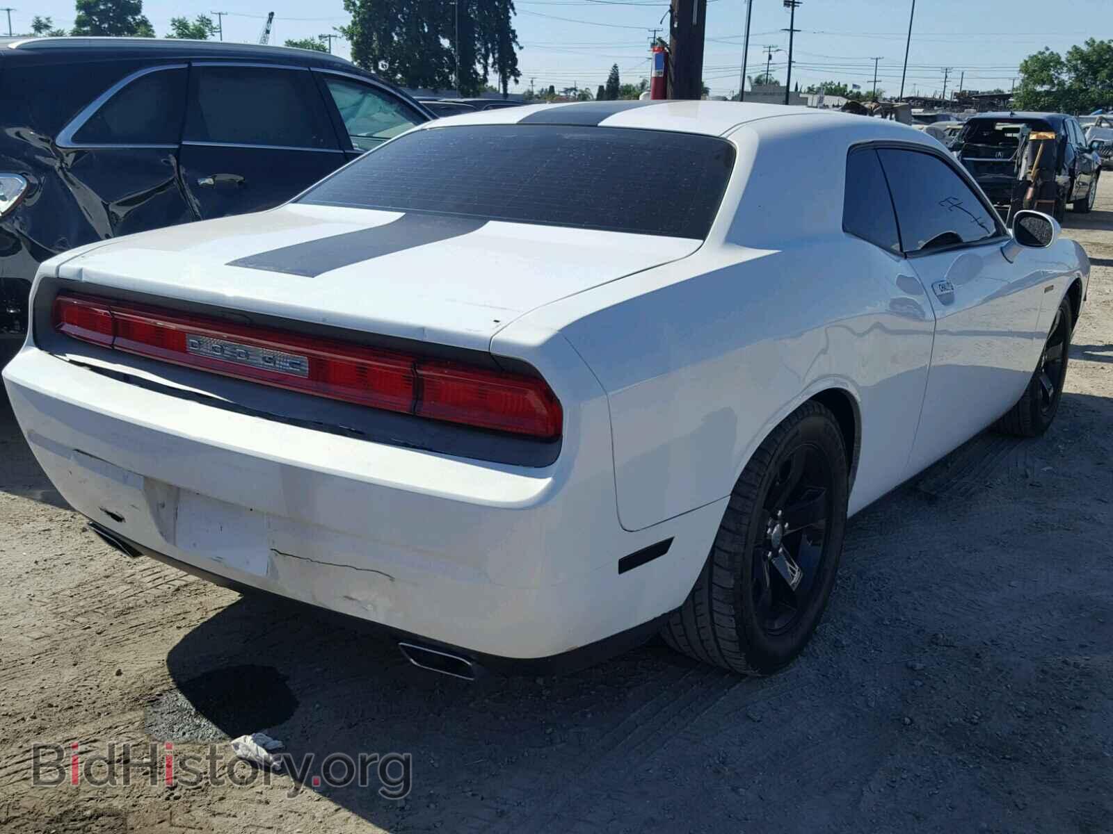 2014 DODGE CHALLENGER - VIN: 2C3CDYAG7EH214728 - Фото 4