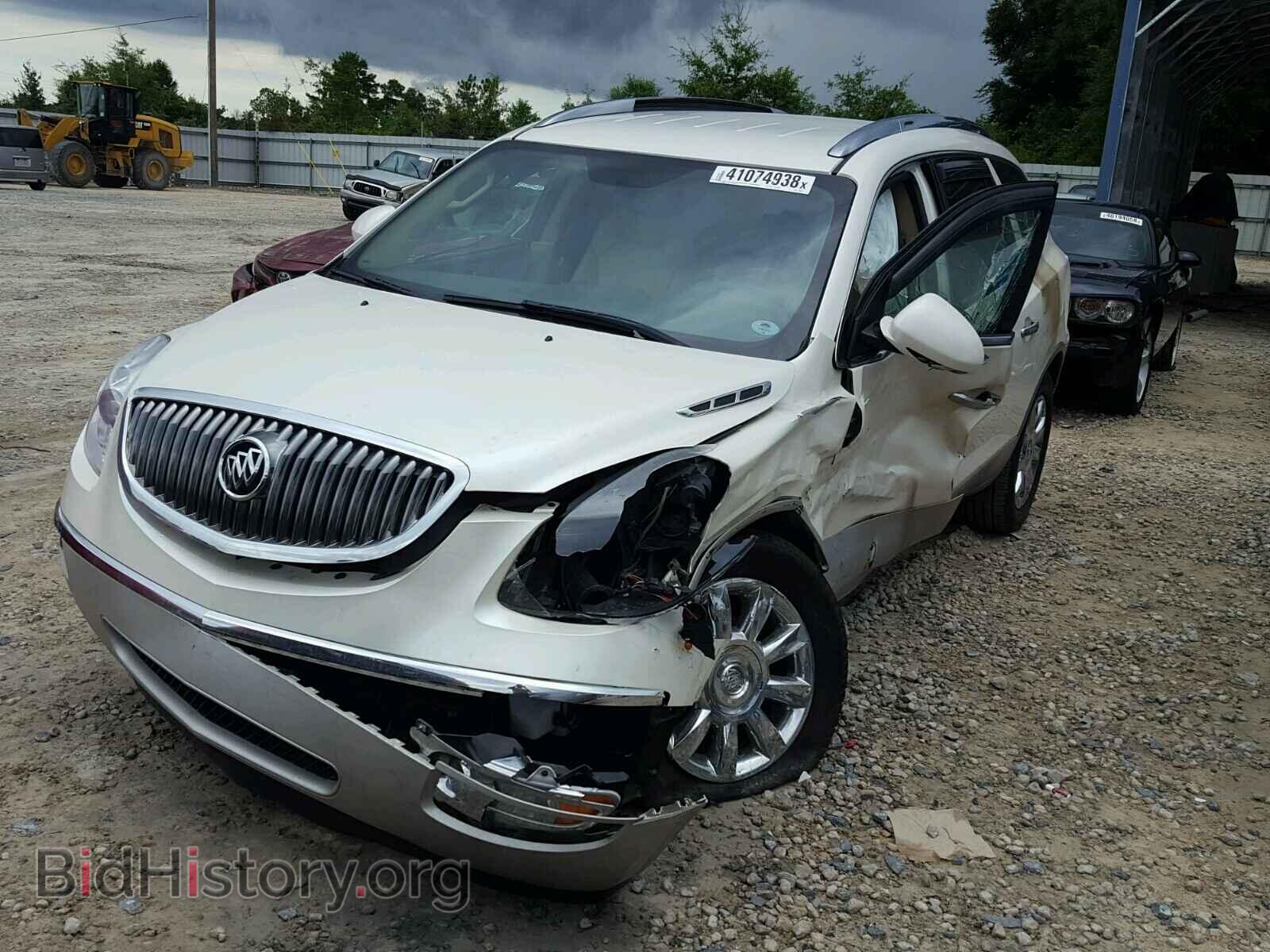 2012 BUICK ENCLAVE - VIN: 5GAKRDED8CJ338800 - Фото 2