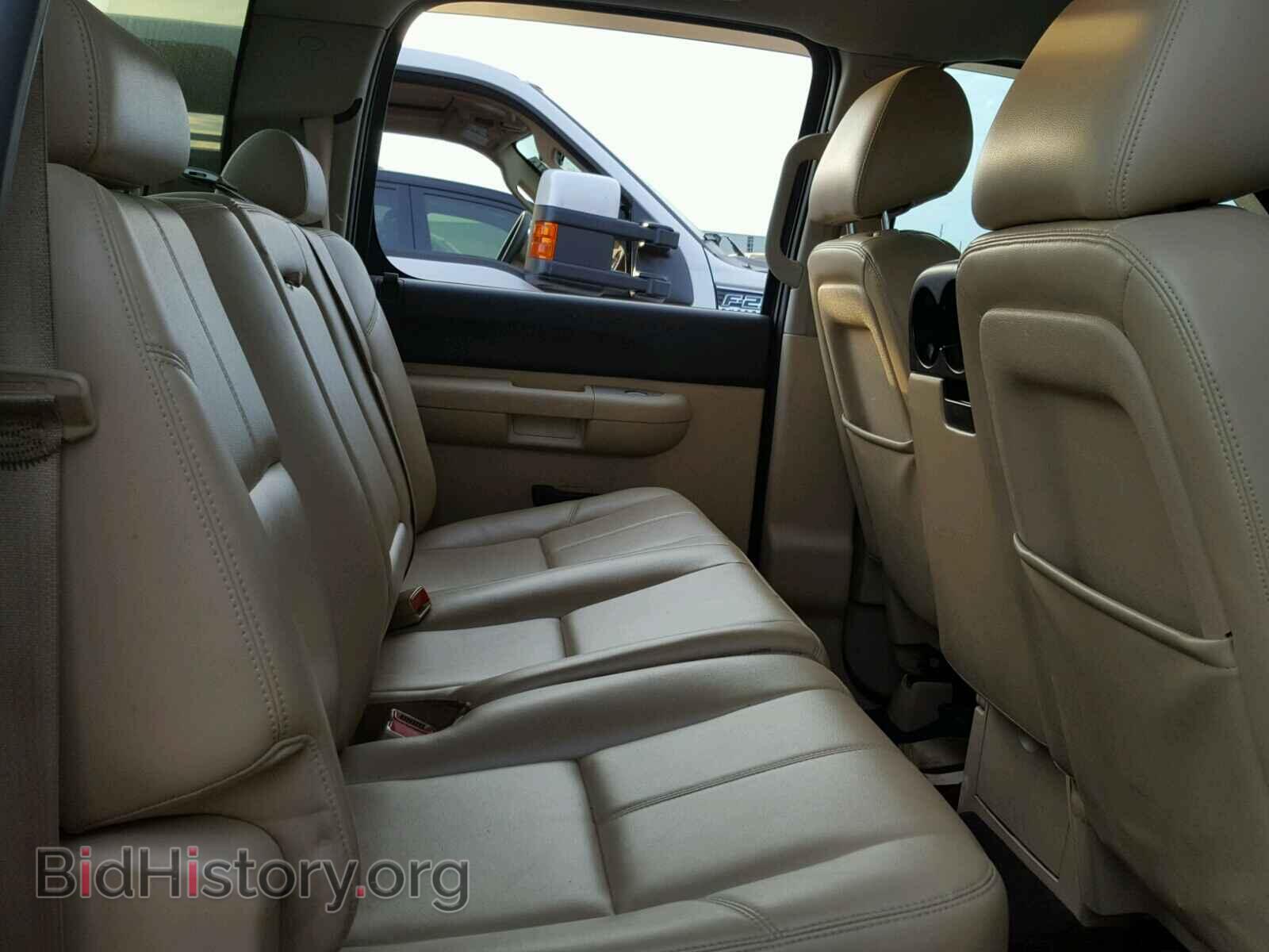 2011 CHEVROLET SILVERADO - VIN: 3GCPCSE05BG111491 - Фото 2