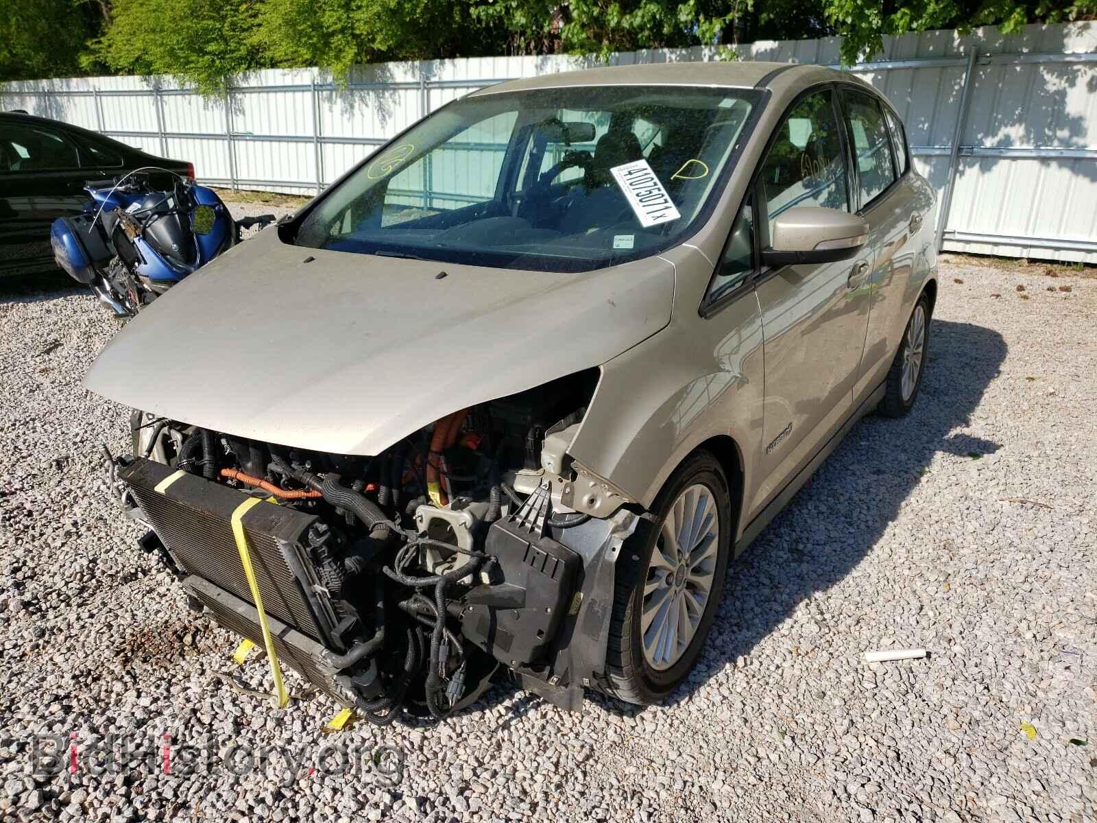 2017 FORD CMAX - VIN: 1FADP5AU9HL105115 - Фото 2