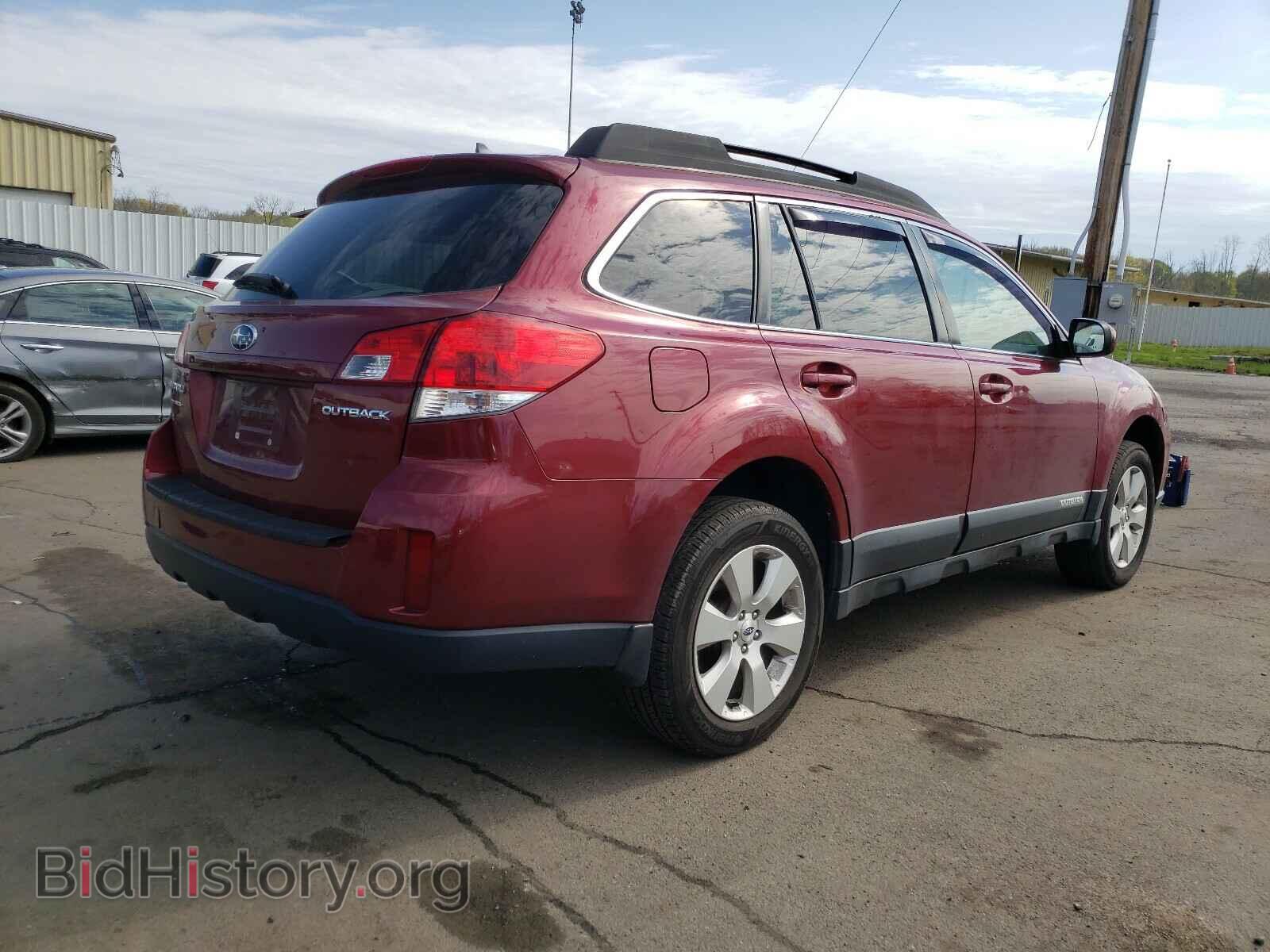 2011 SUBARU OUTBACK - VIN: 4S4BRBKC6B3434390 - Photo 4