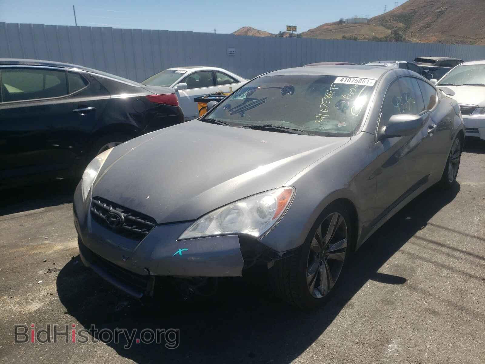 2011 HYUNDAI GENESIS - VIN: KMHHT6KDXBU056970 - Фото 2