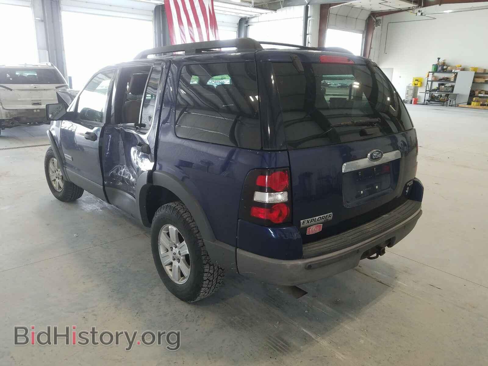 2006 FORD EXPLORER - VIN: 1FMEU73816UB22240 - Фото 3