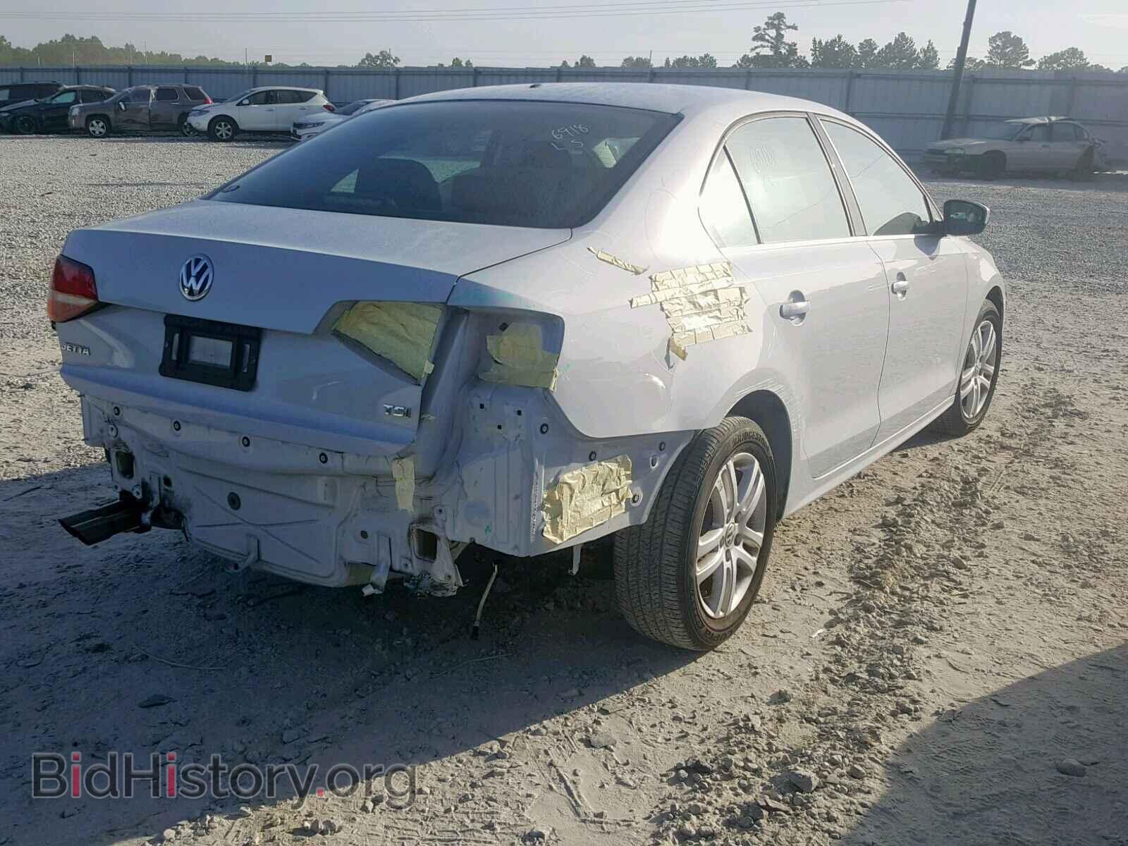 2017 VOLKSWAGEN JETTA - VIN: 3VW2B7AJ0HM242523 - Фото 4