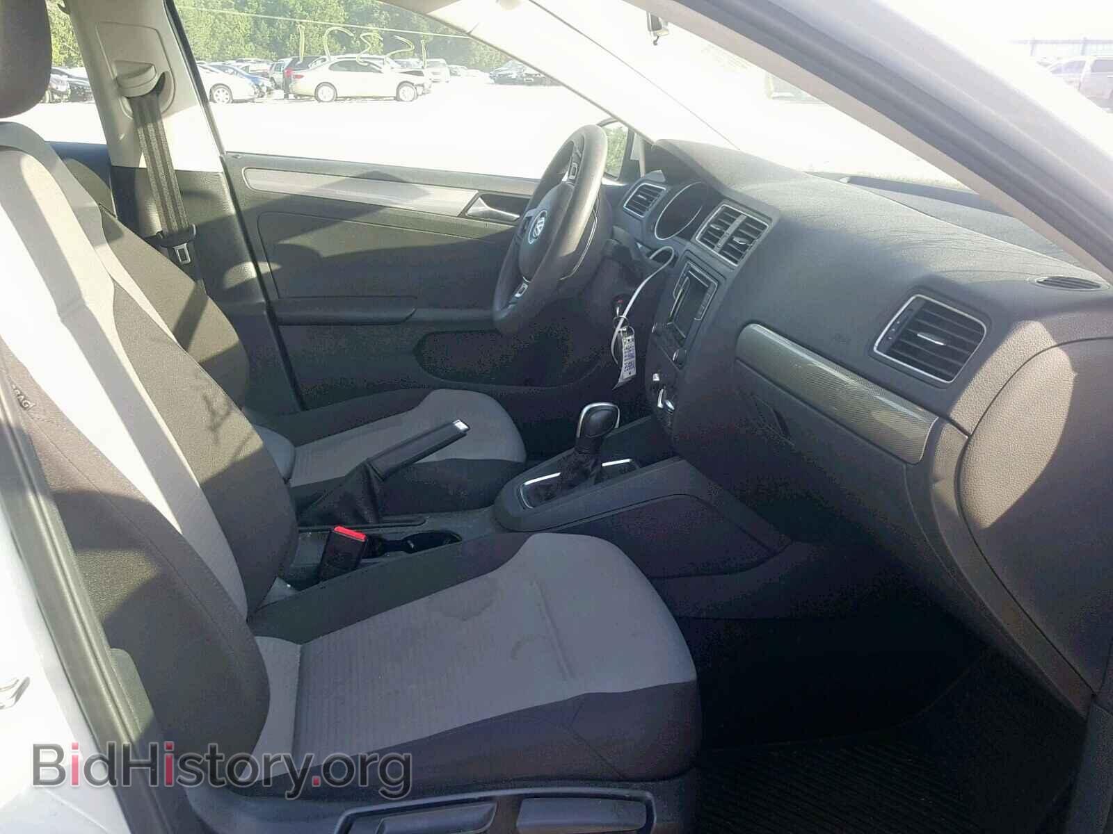 2017 VOLKSWAGEN JETTA - VIN: 3VW2B7AJ0HM242523 - Фото 5
