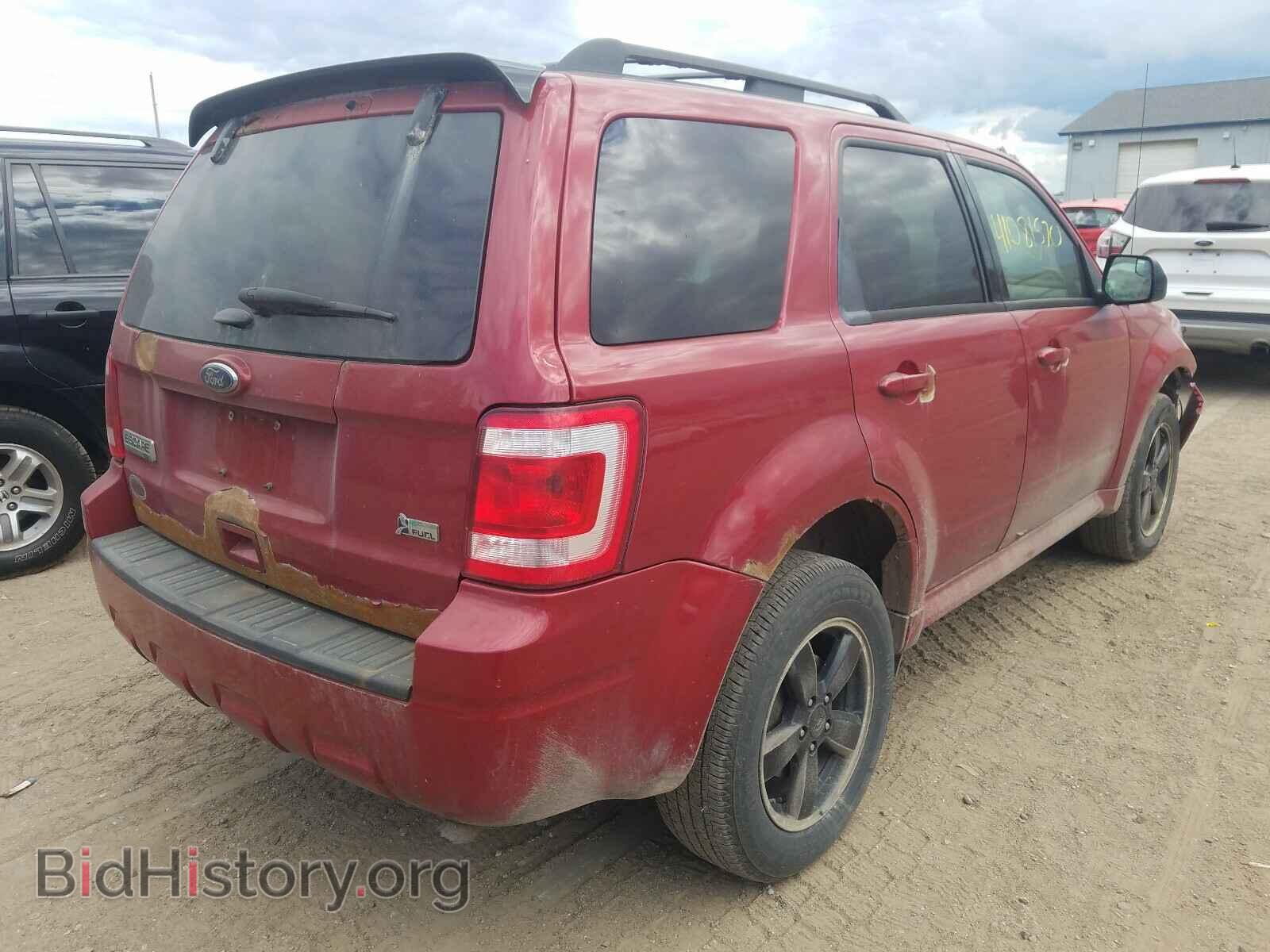 2011 FORD ESCAPE - VIN: 1FMCU9DG2BKB29924 - Фото 4
