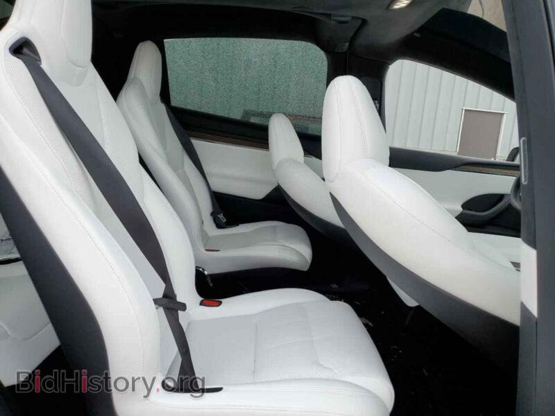 2023 Tesla MODEL X (VIN 7SAXCBE5XPF399357) — фото 11 из 13
