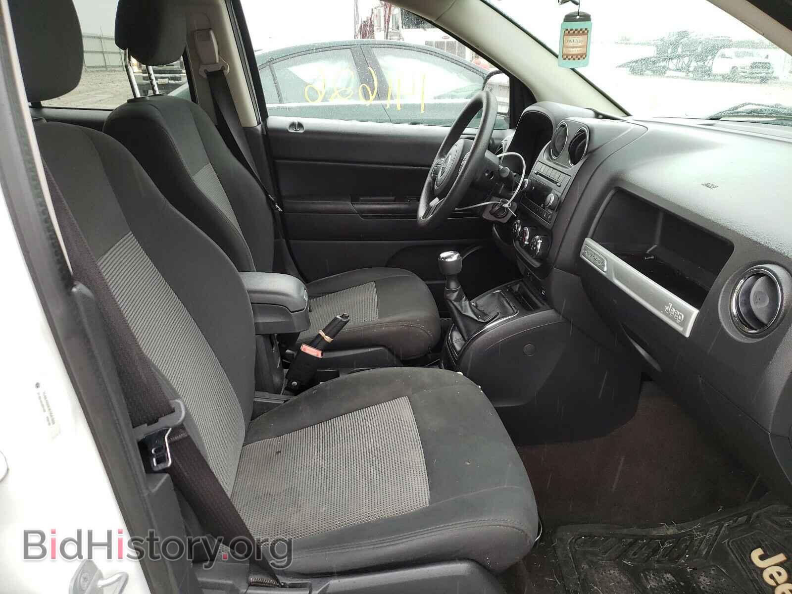 2014 JEEP COMPASS - VIN: 1C4NJDBB3ED641894 - Фото 5