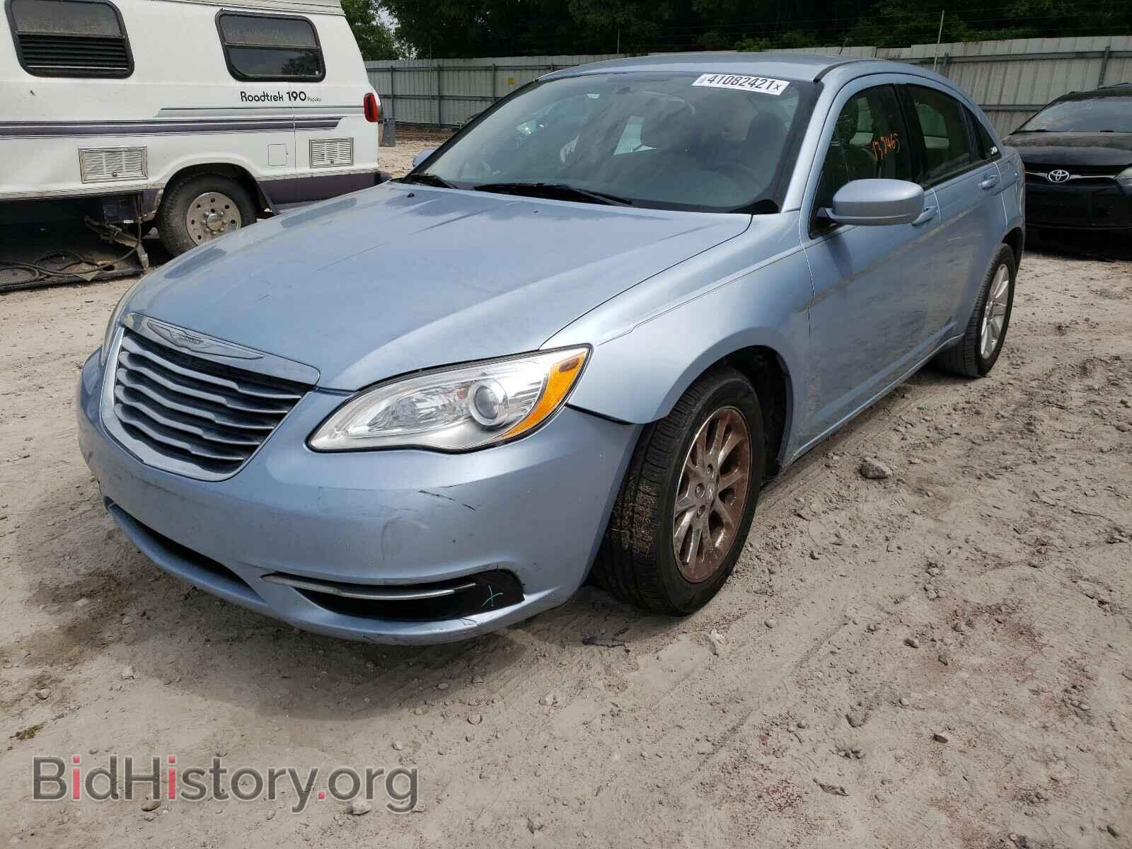 2013 CHRYSLER 200 - VIN: 1C3CCBBB6DN632898 - Фото 2