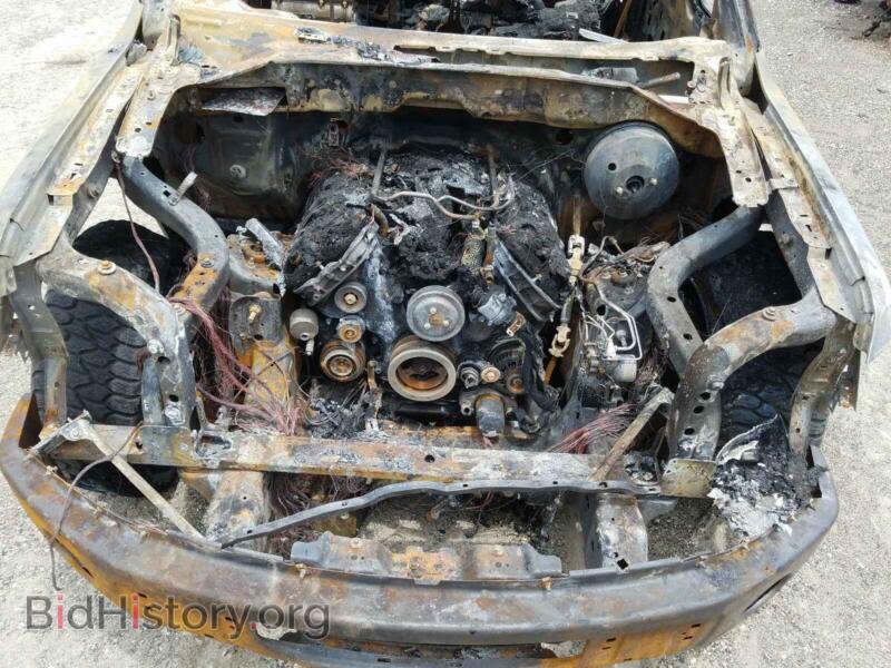 2013 Ford F150 (VIN 1FTFX1CF5DFD82587) — photo 7 of 10