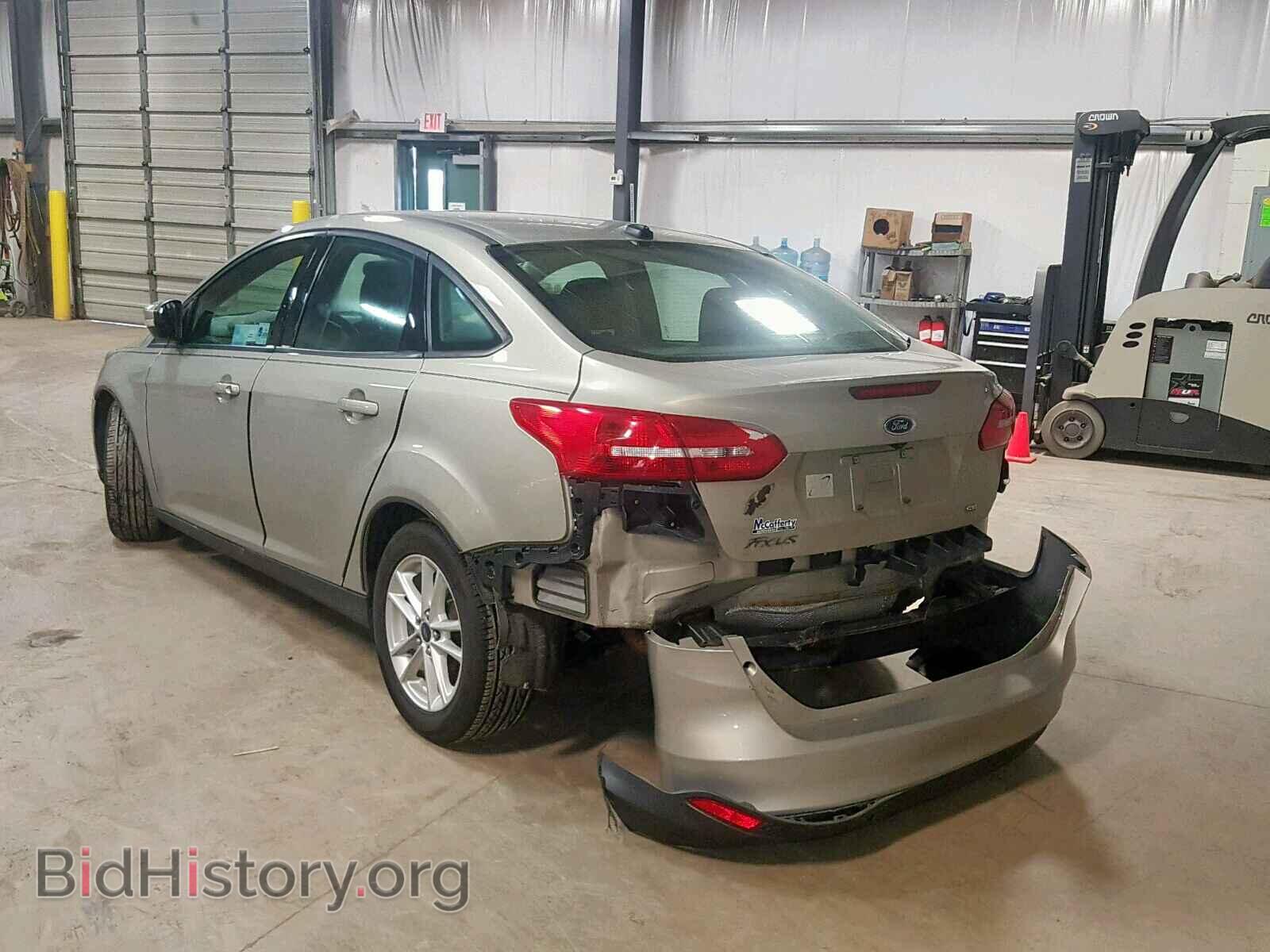 2016 FORD FOCUS SE - VIN: 1FADP3F27GL210522 - Photo 3