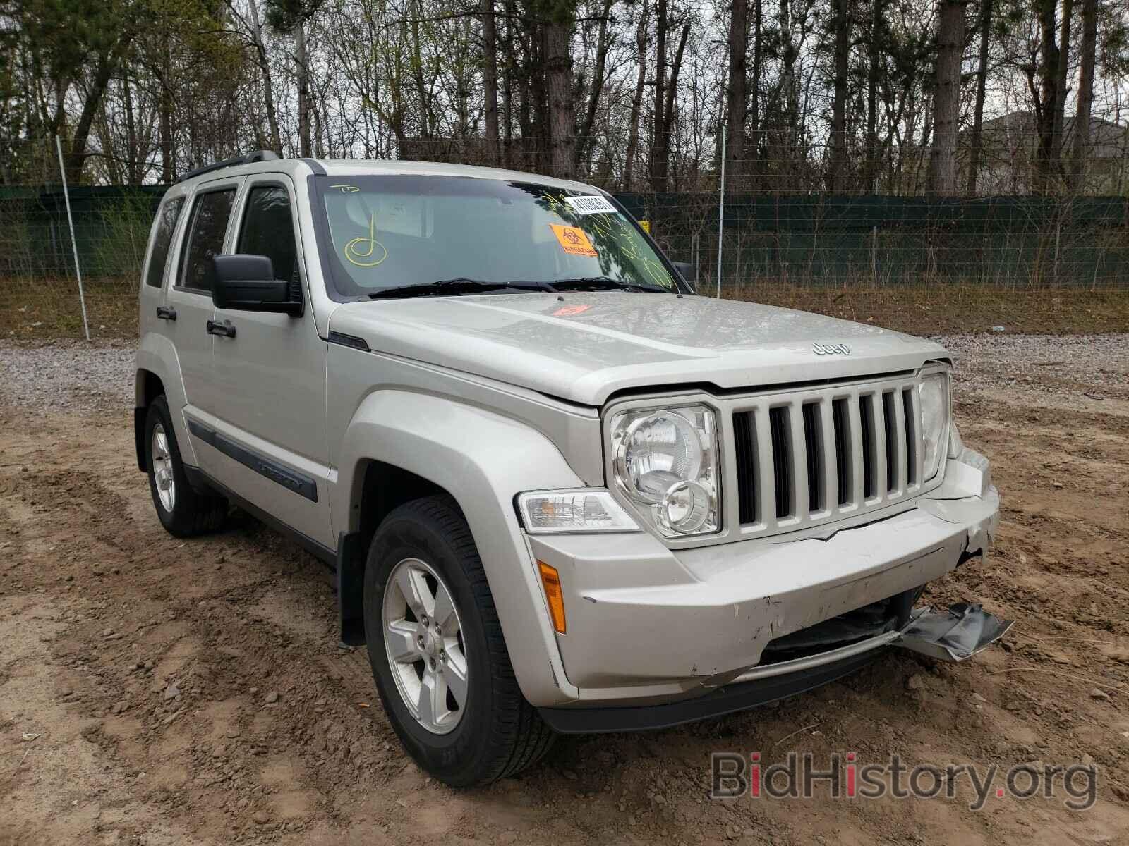 Photo 1J8GN28KX9W510294 - JEEP LIBERTY 2009