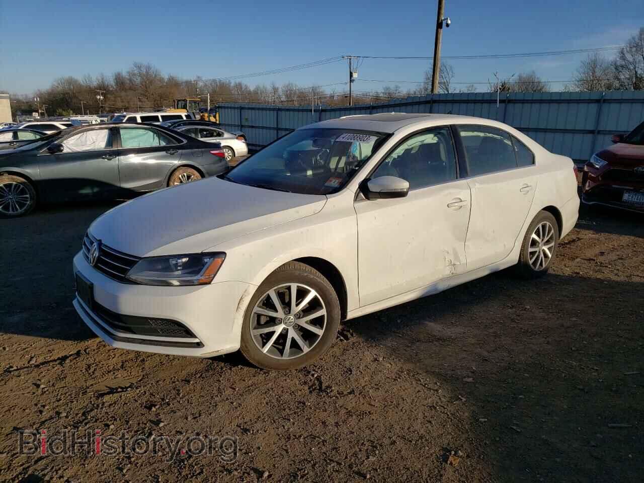 Фотография 3VWDB7AJ8HM308390 - VOLKSWAGEN JETTA 2017