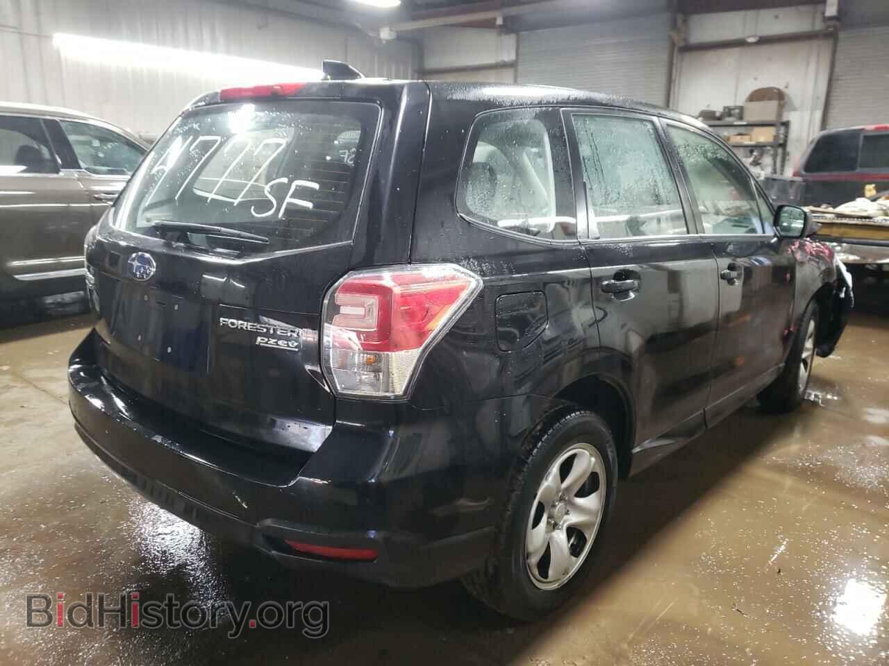 2017 SUBARU FORESTER - VIN: JF2SJAAC2HH583996 - Фото 3