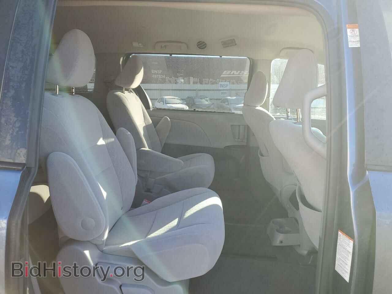 2017 TOYOTA All Models - VIN: 5TDJZ3DC8HS149846 - Фото 10