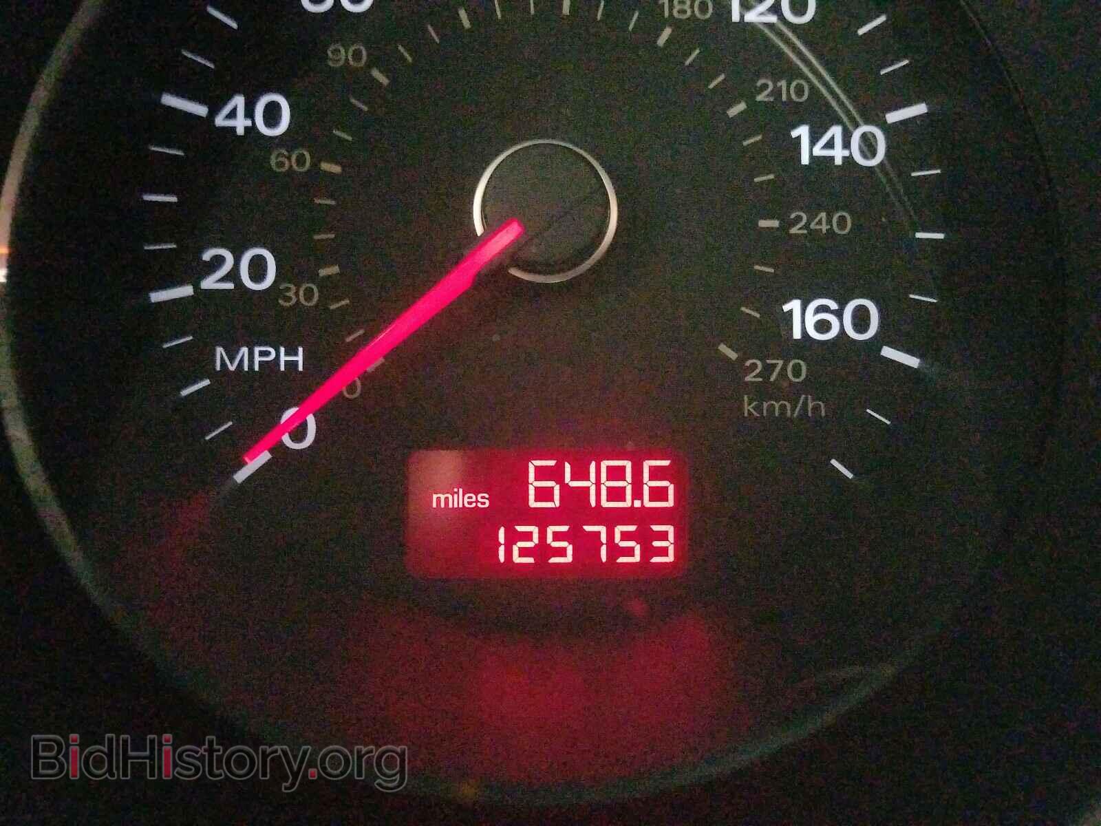 2010 AUDI A8 - VIN: WAURVAFA4AN006402 - Photo 8