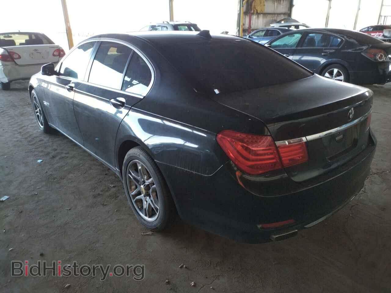 2011 BMW 7 SERIES - VIN: WBAKA4C58BC612868 - Фото 3