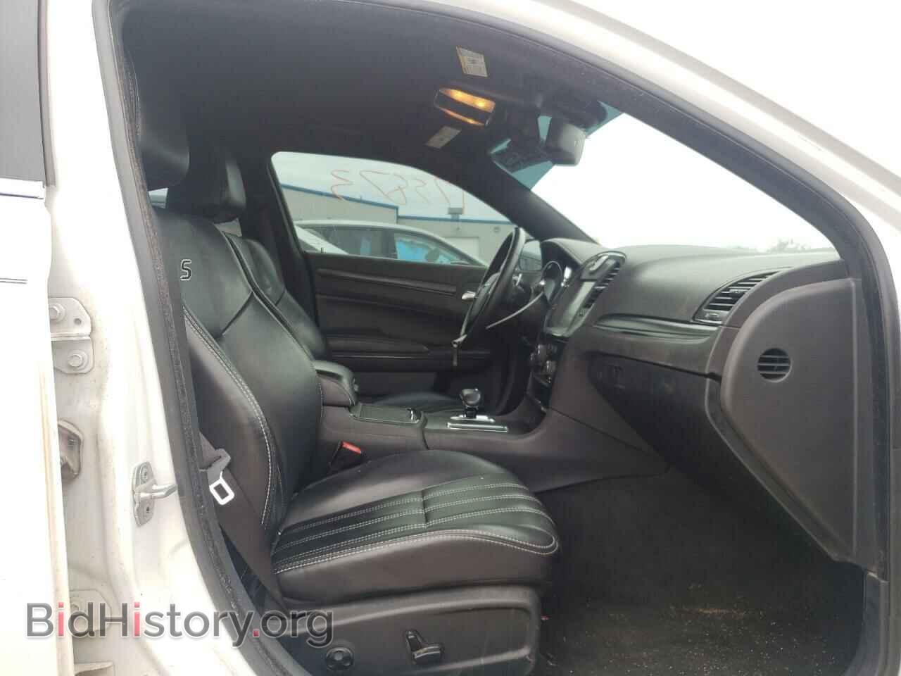 2014 CHRYSLER 300 - VIN: 2C3CCABG2EH132849 - Фото 5