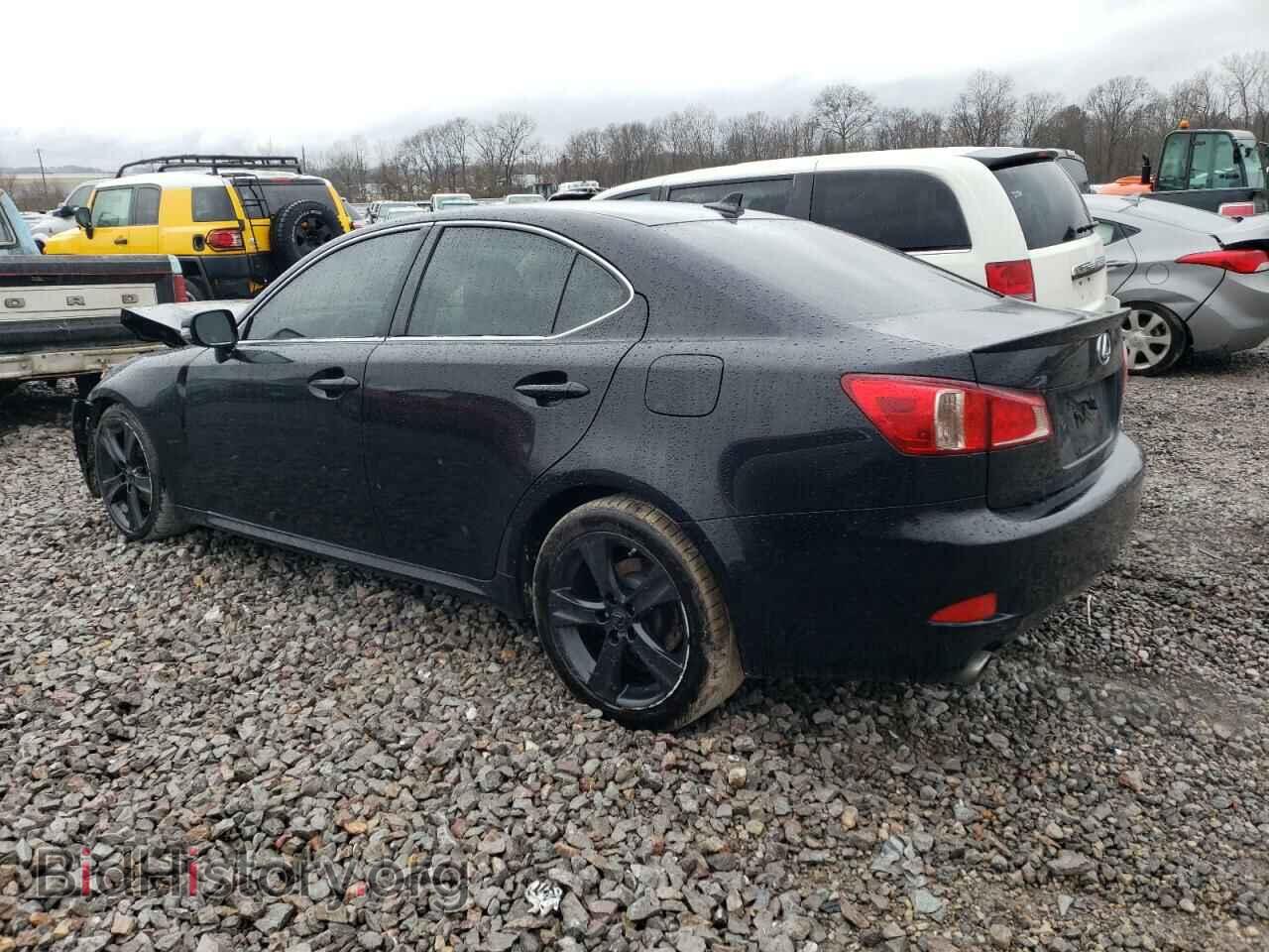2011 LEXUS IS - VIN: JTHBF5C29B5156690 - Фото 2