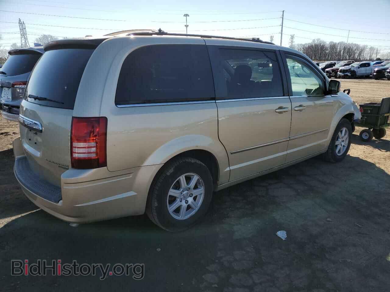 2010 CHRYSLER MINIVAN - VIN: 2A4RR5D17AR255467 - Фото 3