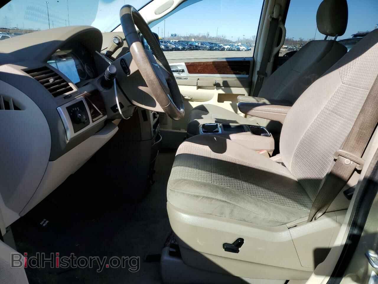 2010 CHRYSLER MINIVAN - VIN: 2A4RR5D17AR255467 - Фото 7