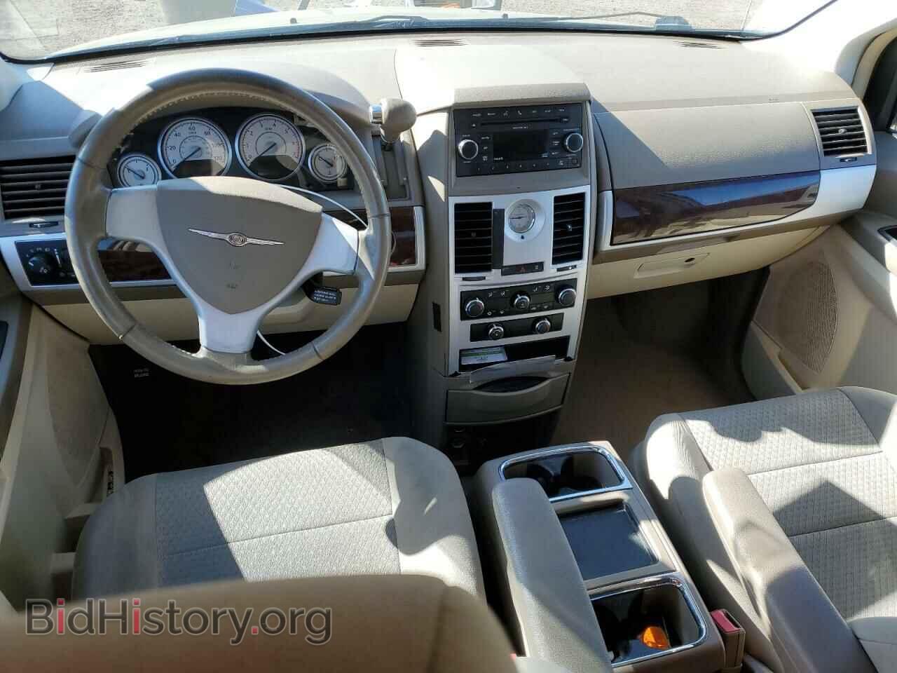 2010 CHRYSLER MINIVAN - VIN: 2A4RR5D17AR255467 - Фото 8