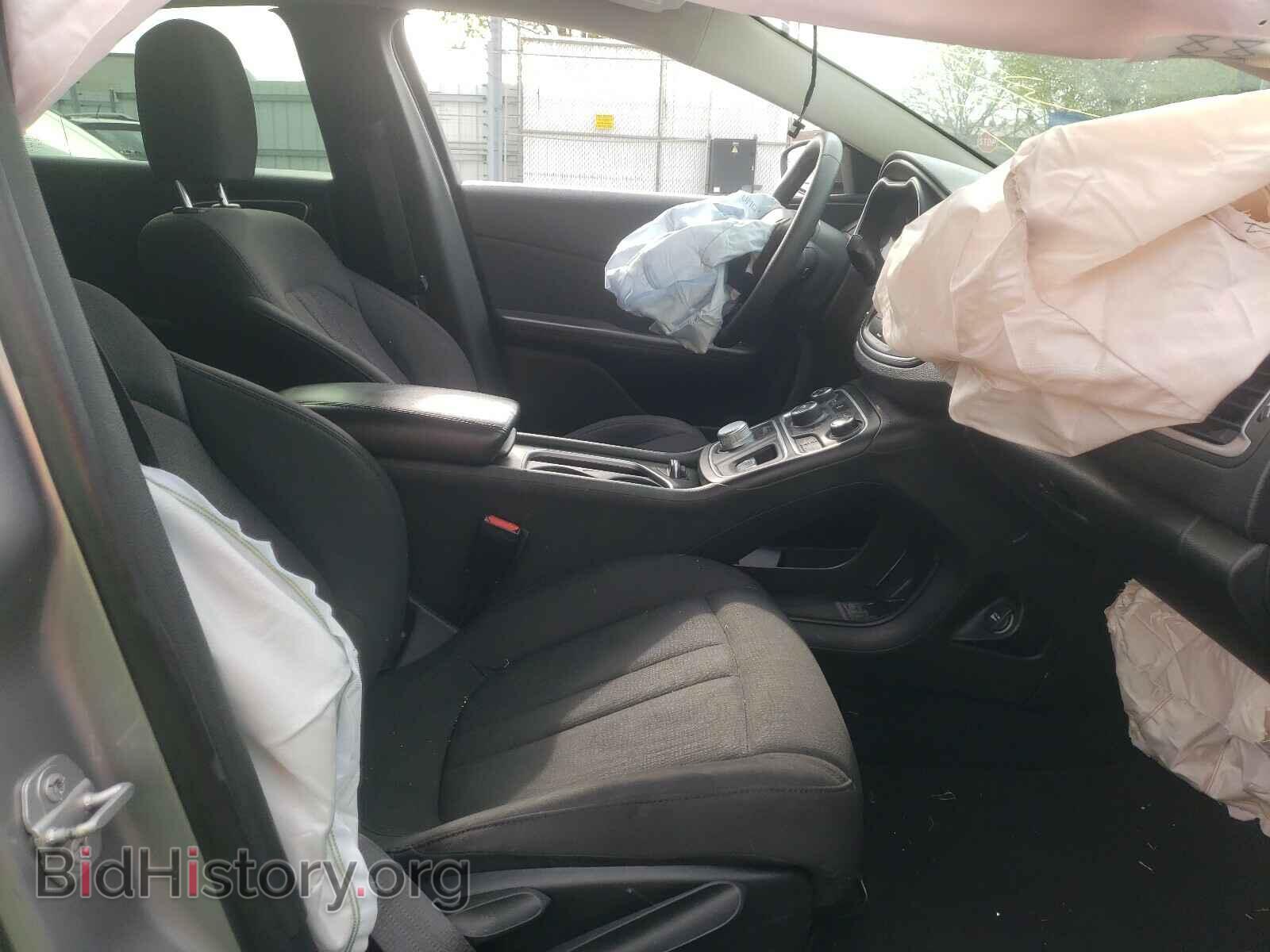 2015 CHRYSLER 200 - VIN: 1C3CCCAB3FN570905 - Фото 5
