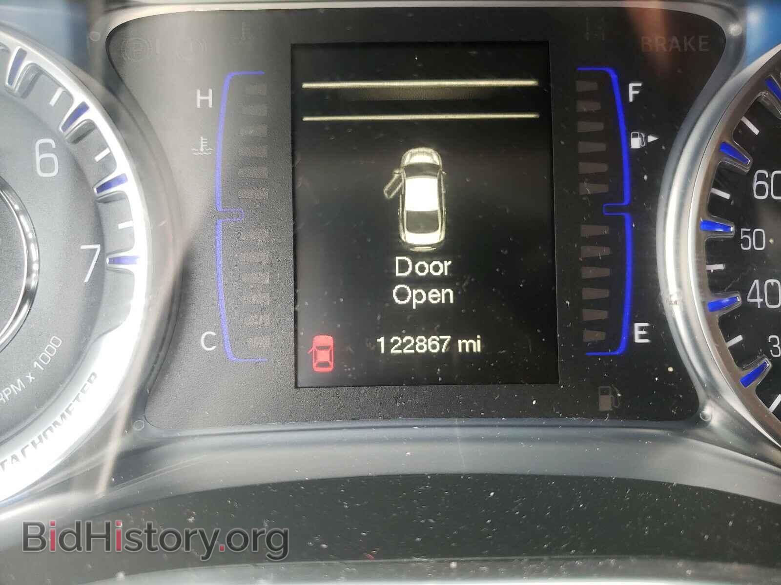 2015 CHRYSLER 200 - VIN: 1C3CCCAB3FN570905 - Фото 8