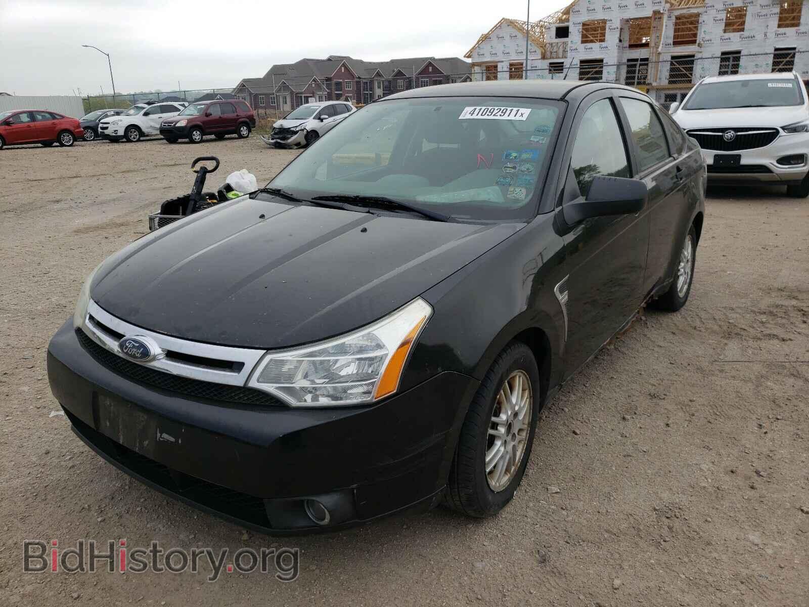 2008 FORD FOCUS - VIN: 1FAHP35NX8W173401 - Фото 2