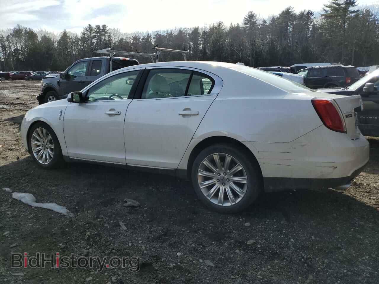 2011 LINCOLN MKS - VIN: 1LNHL9ER4BG603657 - Фото 2