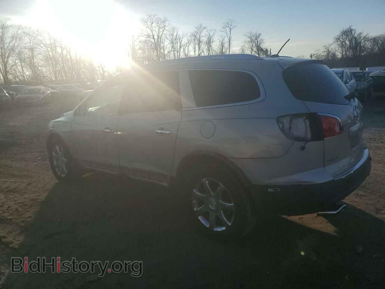 2008 BUICK ENCLAVE - VIN: 5GAEV23778J109249 - Фото 2