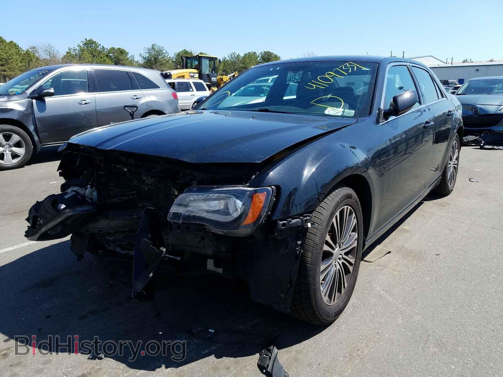 2014 CHRYSLER 300 - VIN: 2C3CCAGG2EH142130 - Фото 2