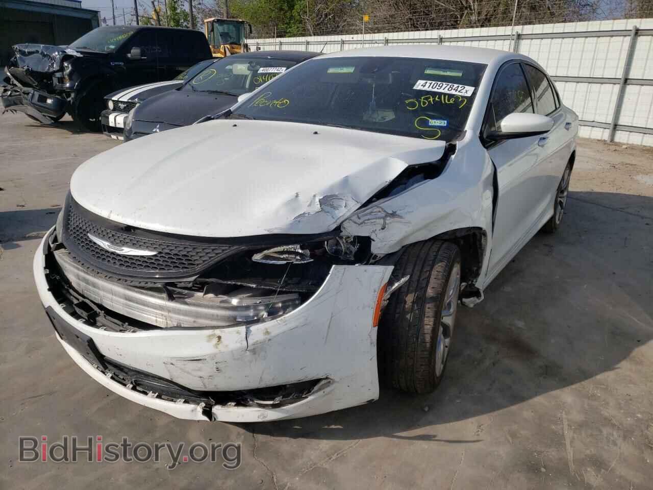 2015 CHRYSLER 200 - VIN: 1C3CCCBB7FN587463 - Фото 2