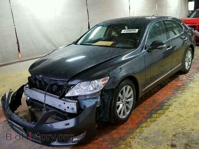 2011 LEXUS LS460 - VIN: JTHCL5EF1B5011320 - Photo 2