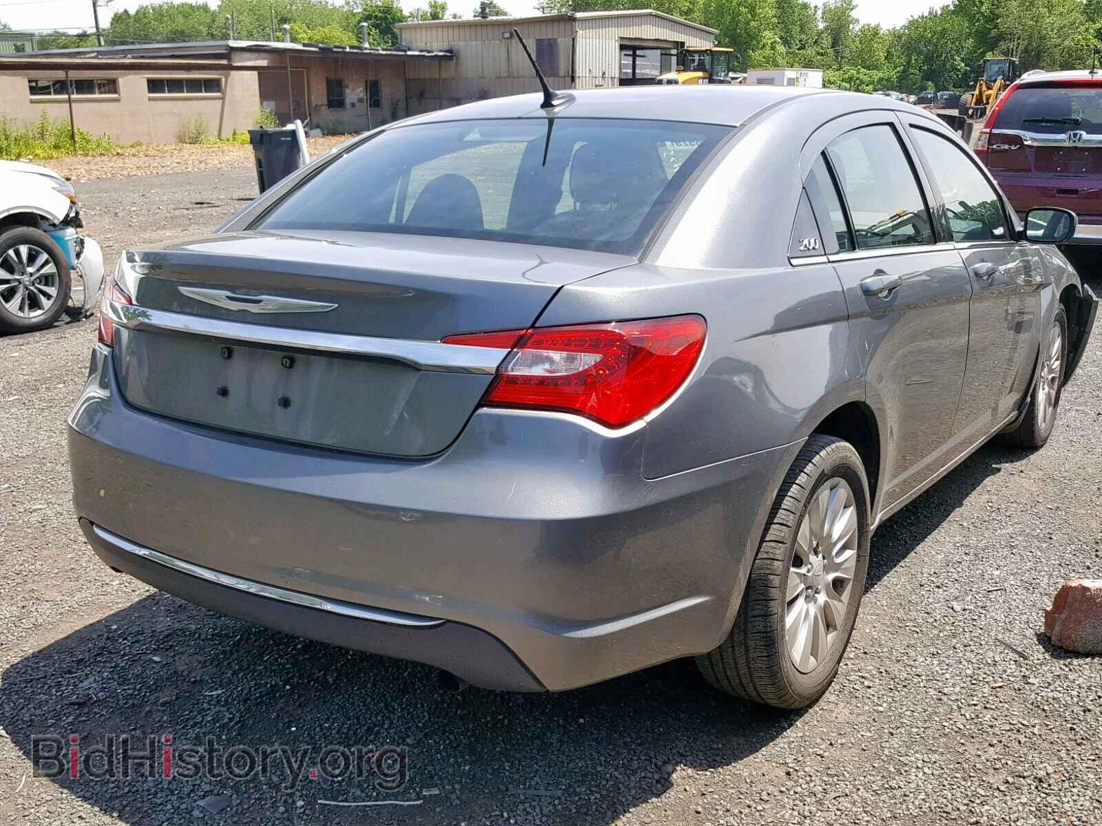 2012 CHRYSLER 200 - VIN: 1C3CCBAB0CN130484 - Фото 4