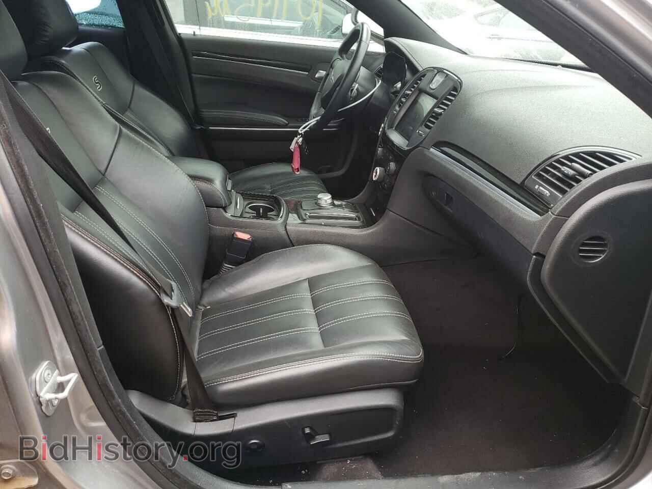 2018 CHRYSLER 300 - VIN: 2C3CCABG2JH214428 - Фото 5