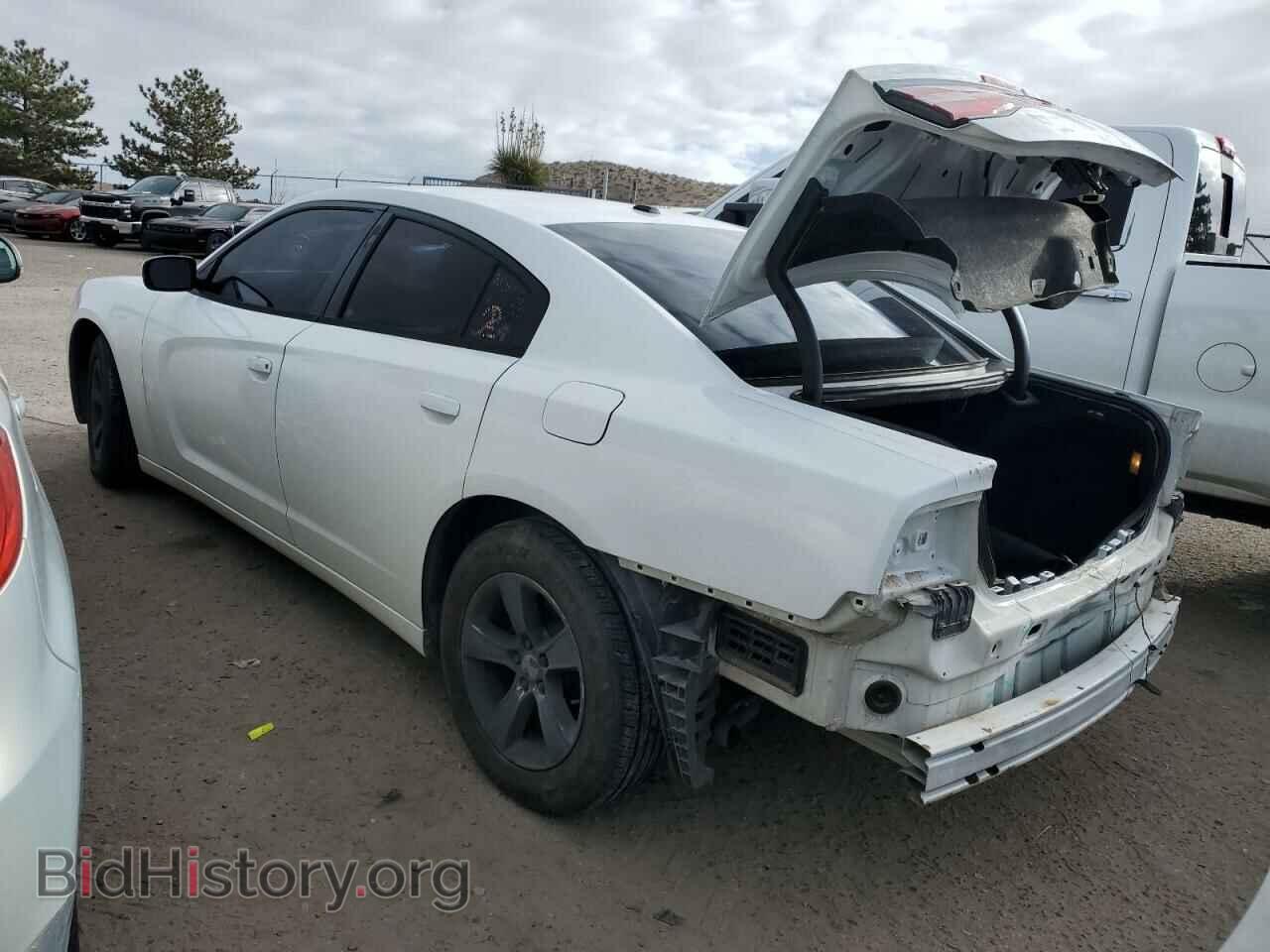2011 DODGE CHARGER - VIN: 2B3CL3CG2BH584884 - Фото 2
